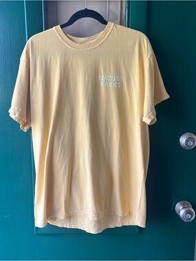 Nature backs Men's Short Sleeve Tee in Pale Yellow size large